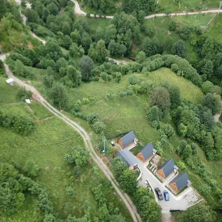 Komilo Vadi Bungalov 1 Апартаменты *