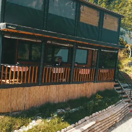 Komilo Vadi Bungalov 1 Апартаменты Ризе